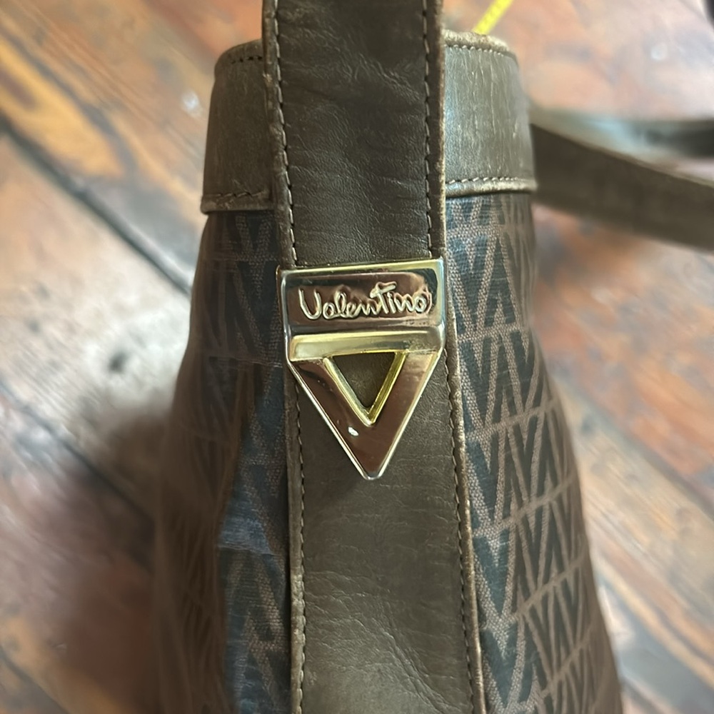 Valentino Vintage Shoulder Bag - Picture 5 of 12
